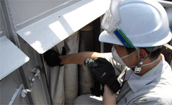 集塵機バグフィルター点検