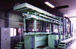 プッシャータイプ自動メッキ装置